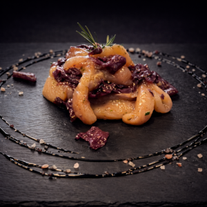 stracceti di petto di pollo al radicchio